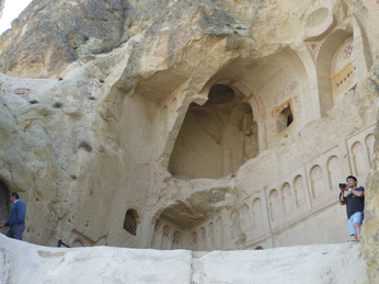 P1040569.JPG 3456x2592 index 325